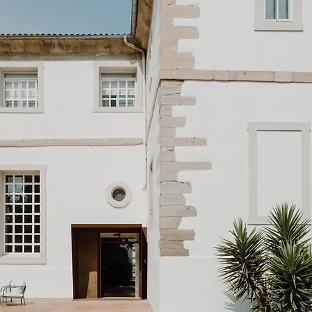 Hotel Convento De Miranda