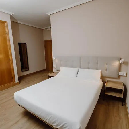 Hotel Convento De Miranda