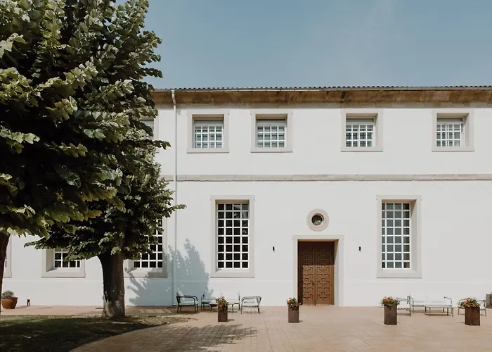 호텔 Convento De Miranda 3*